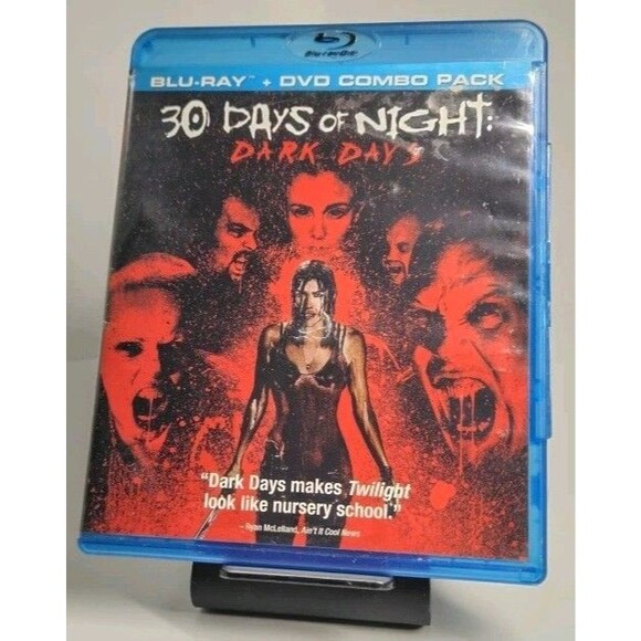 Other - 30 Days of Night: Dark Days (Blu-Ray/DVD, 2010, 2-Disc Set Combo Pack) Used